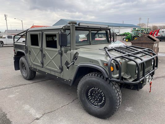 M1151 4 MAN PICKUP