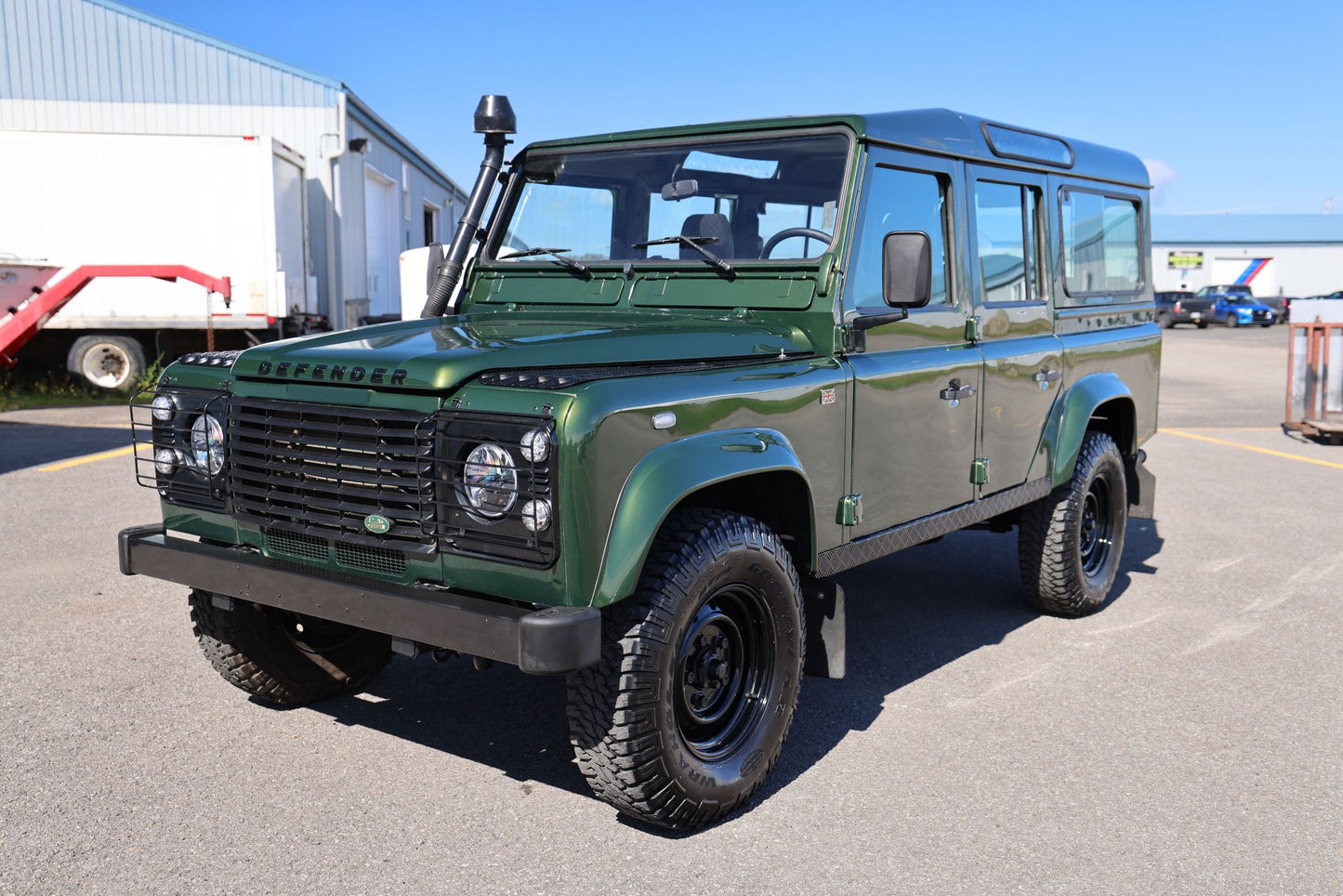 VENDU - LAND ROVER DEFENDER 110 1999 TD5