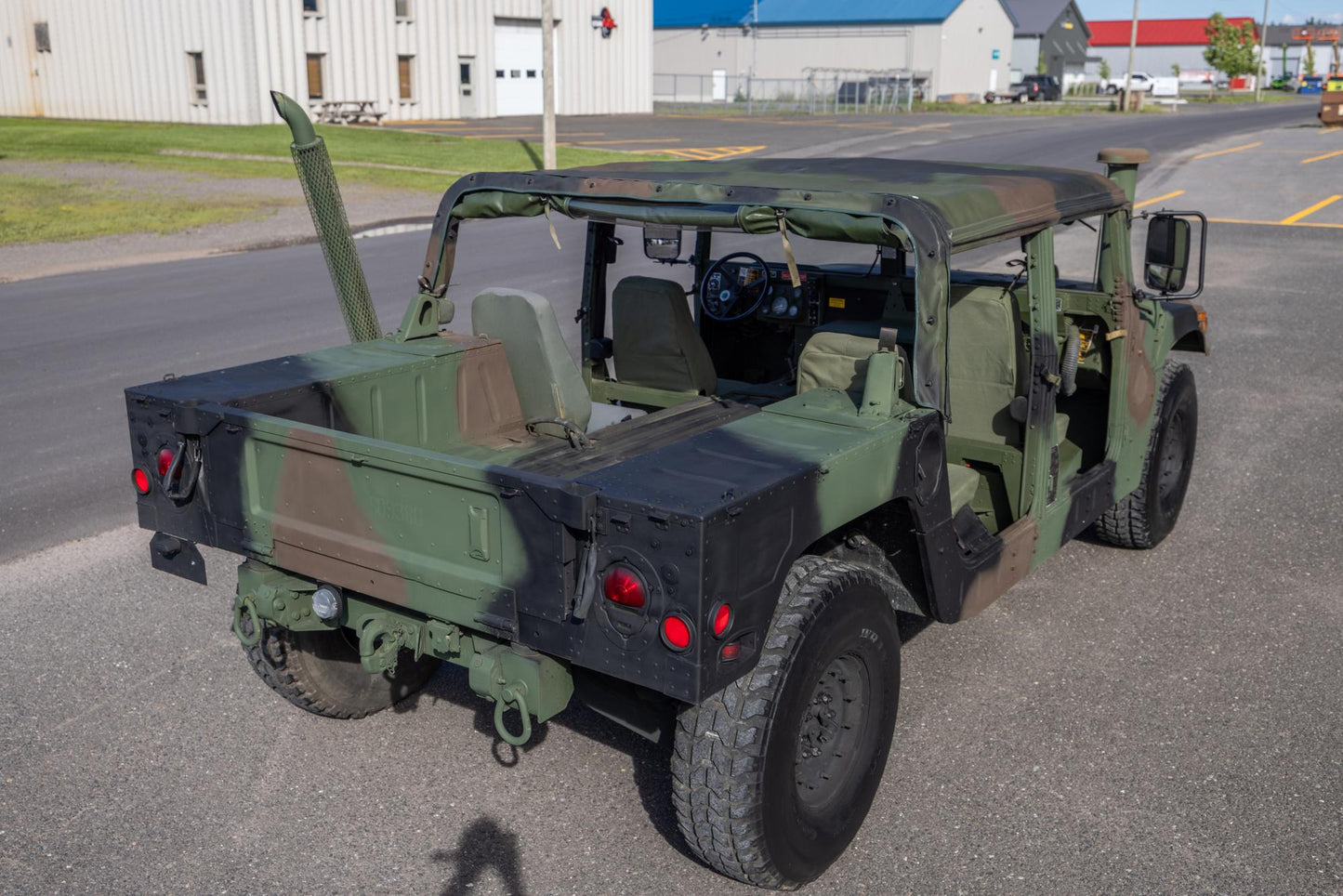 VENDU - AM GENERAL HUMVEE M1123 2009