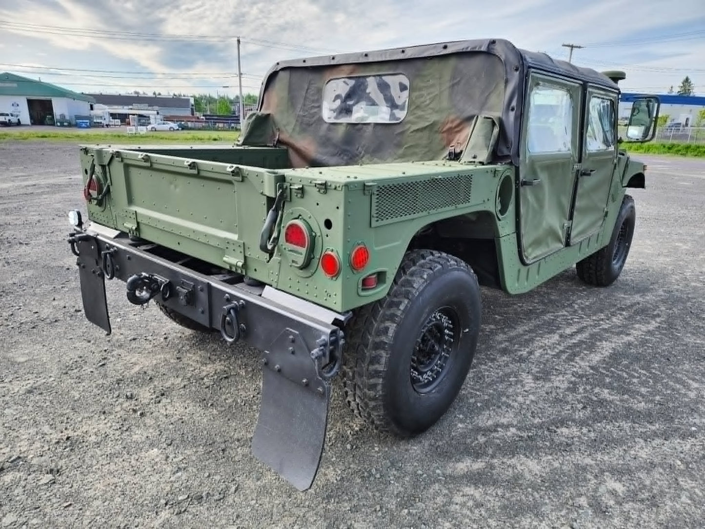 AM GENERAL HUMVEE M1152 2006