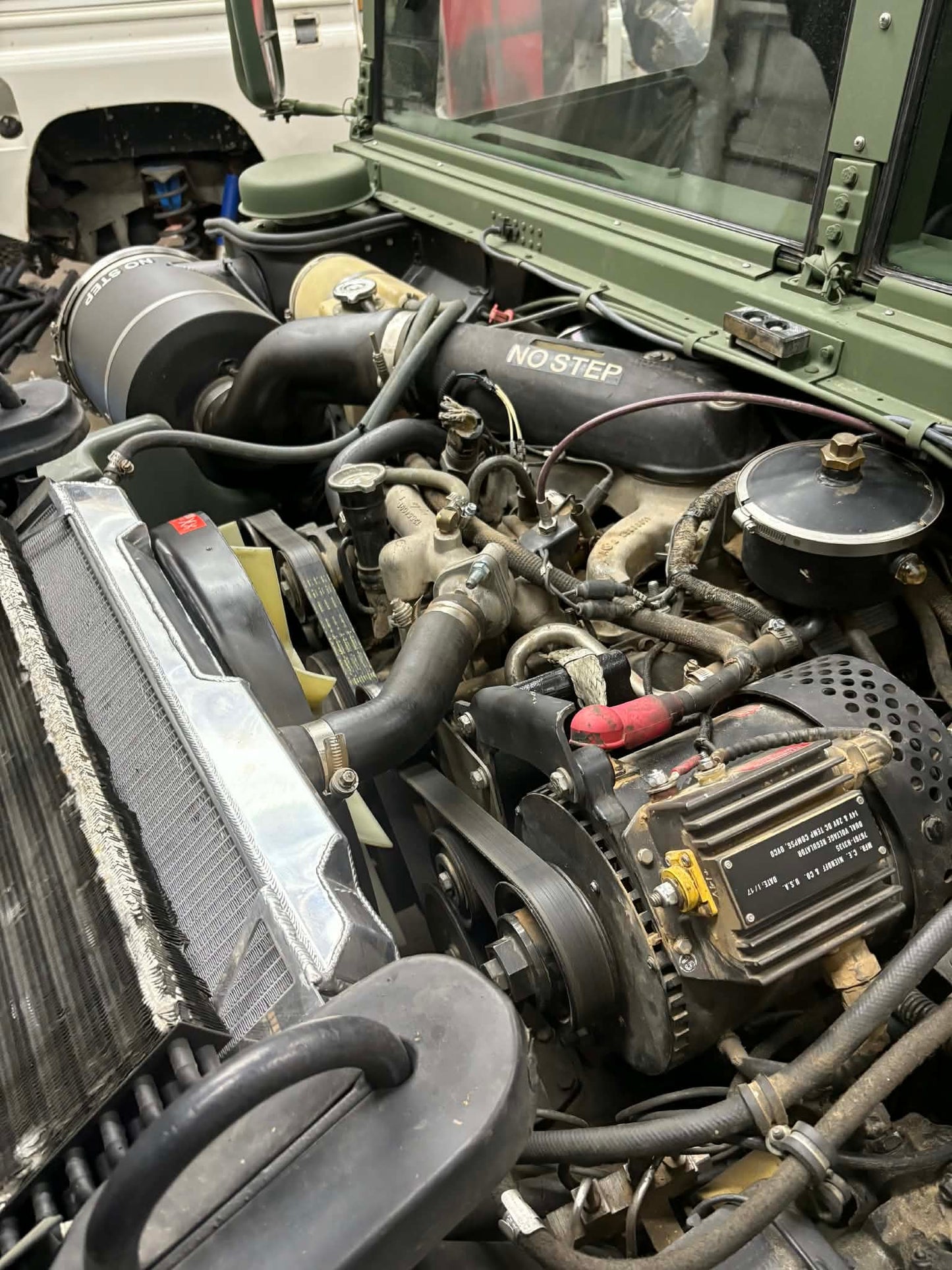 AM GENERAL HUMVEE M1123