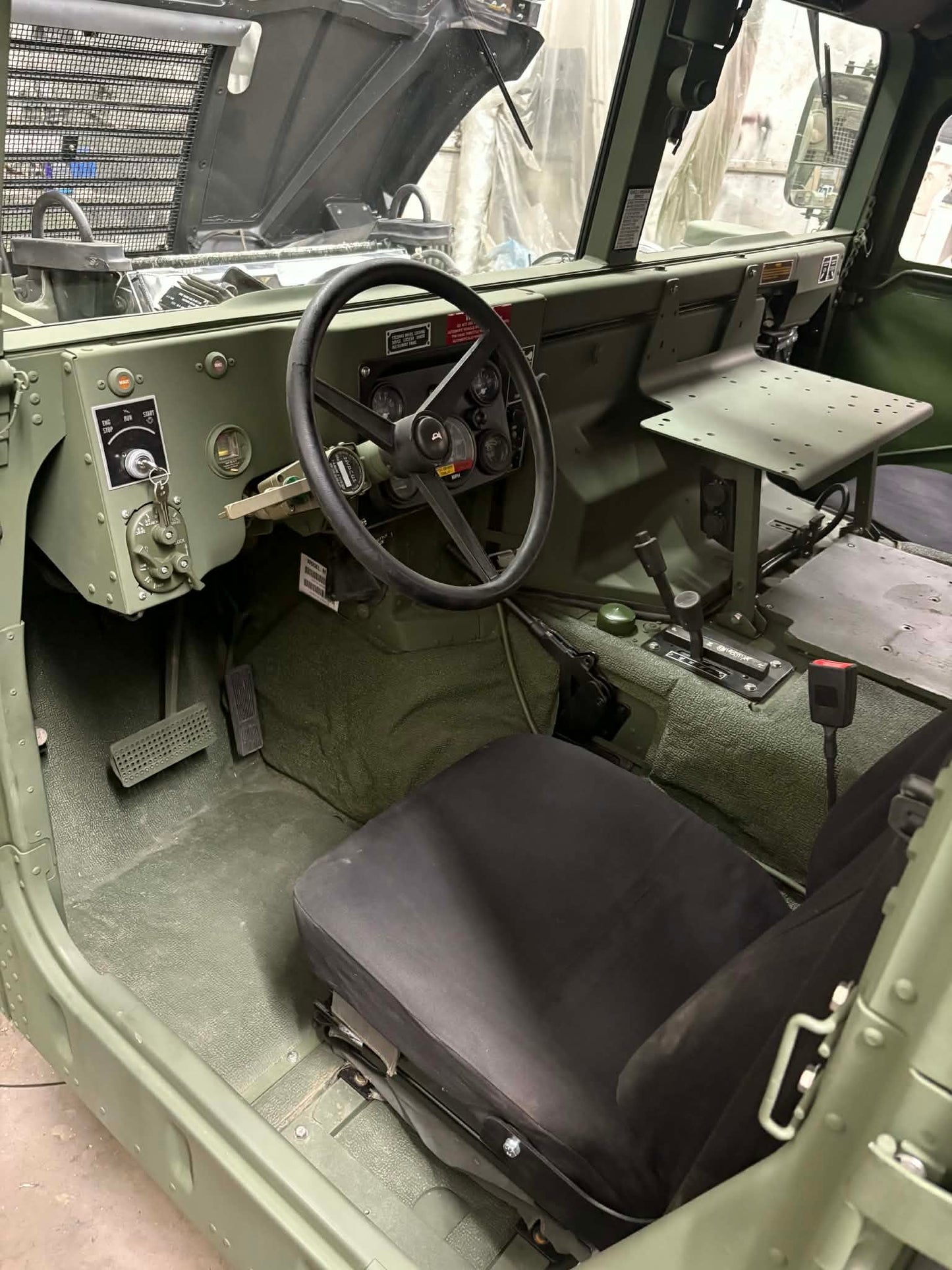 AM GENERAL HUMVEE M1123