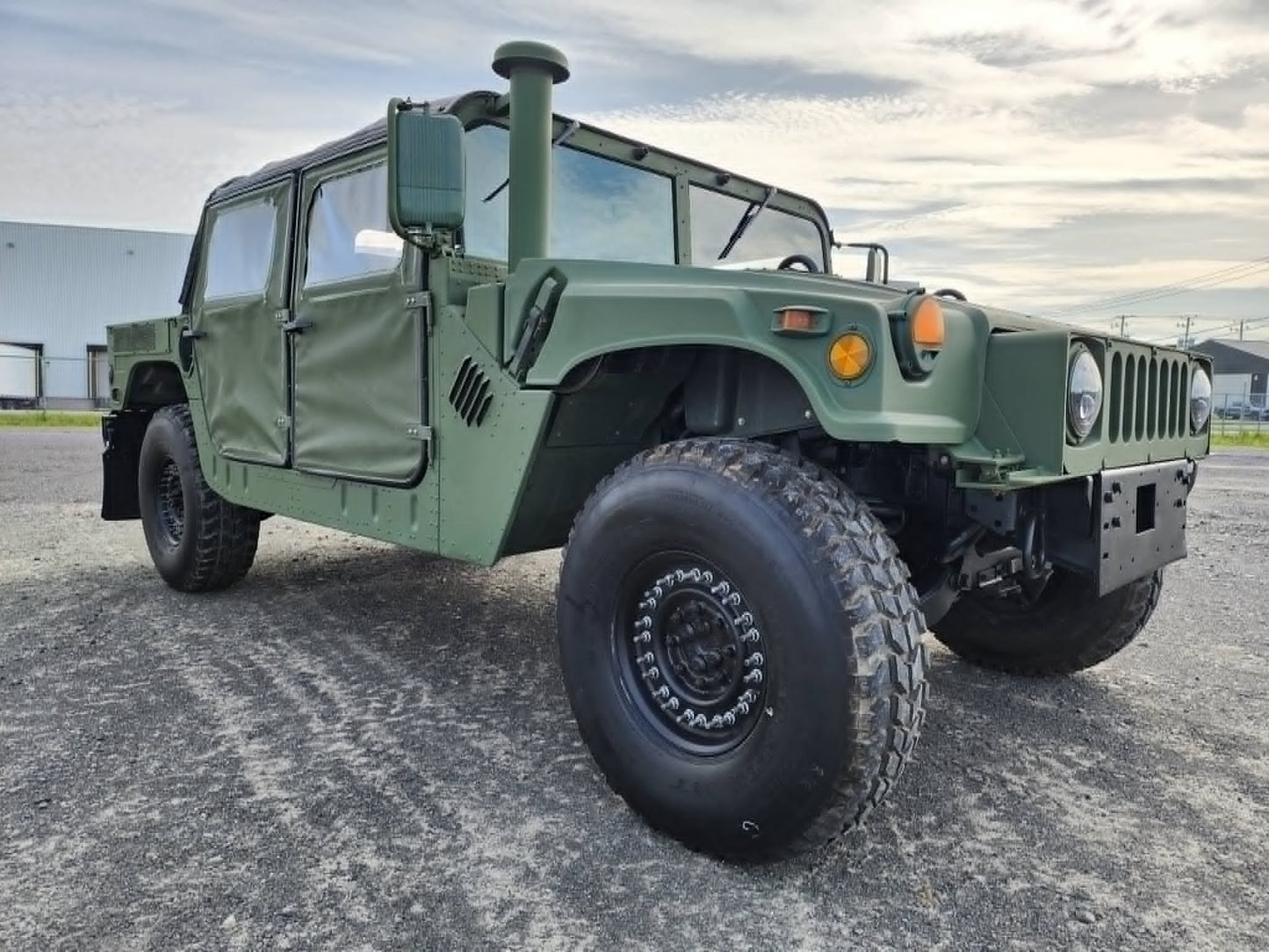 AM GENERAL HUMVEE M1152 2006